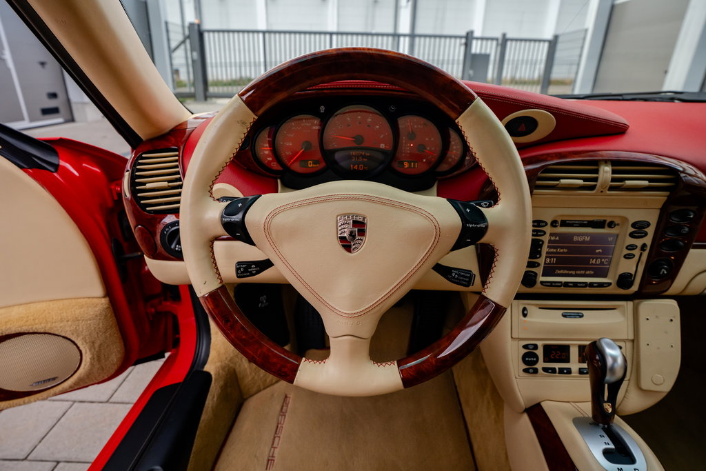 Porsche 996 Turbo