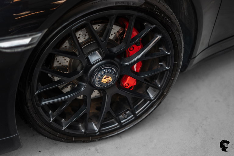 Porsche 991 Carrera GTS