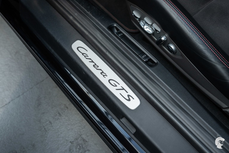 Porsche 991 Carrera GTS