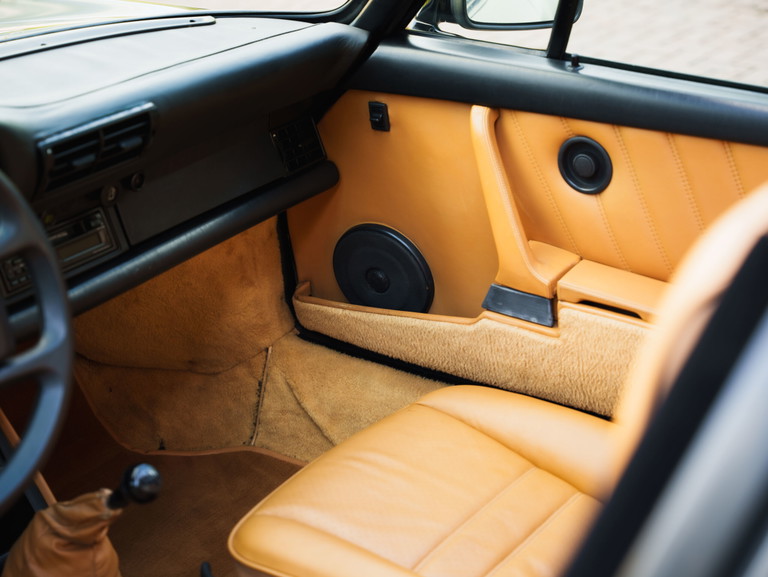 Porsche 911 Carrera 3.2 WTL