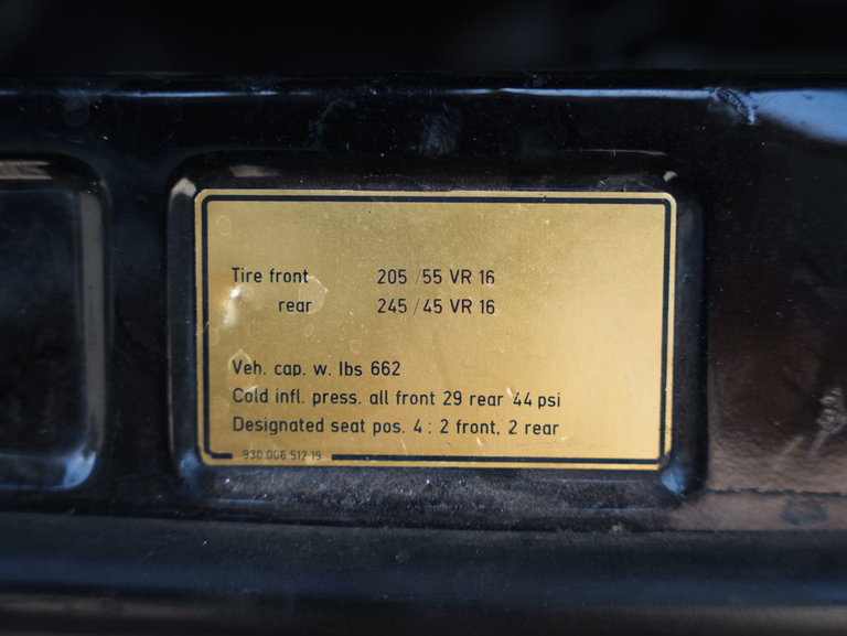Porsche 911 Carrera 3.2 WTL