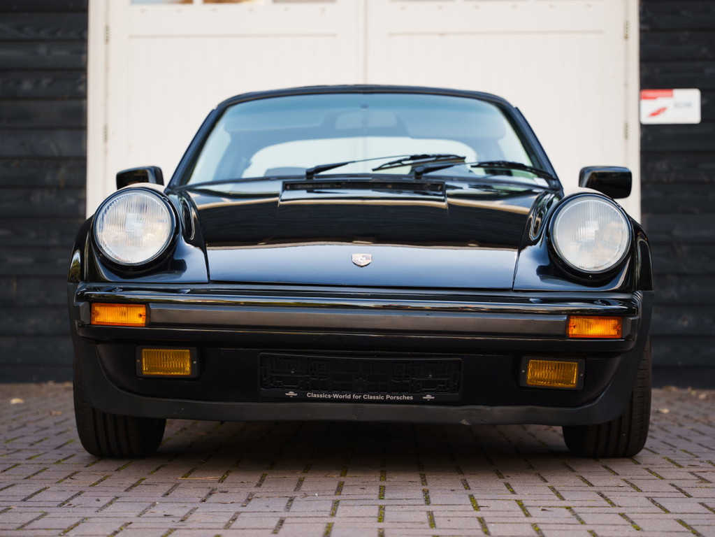 Porsche 911 Carrera 3.2 WTL