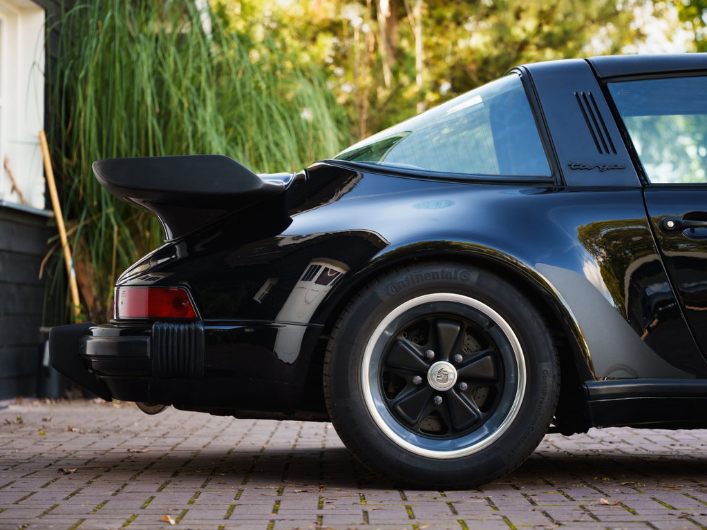 Porsche 911 Carrera 3.2 WTL