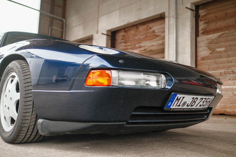 Porsche 928 S4