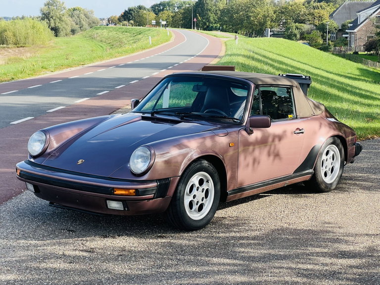 Porsche 911 Carrera 3.2