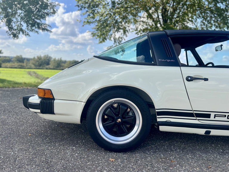 Porsche 911 SC (US)