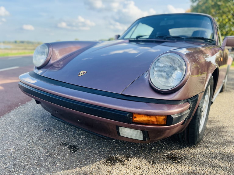 Porsche 911 Carrera 3.2 (US)