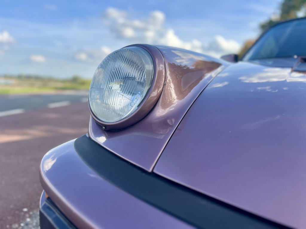 Porsche 911 Carrera 3.2 (US)