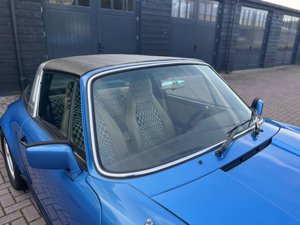Porsche 911 SC (US)