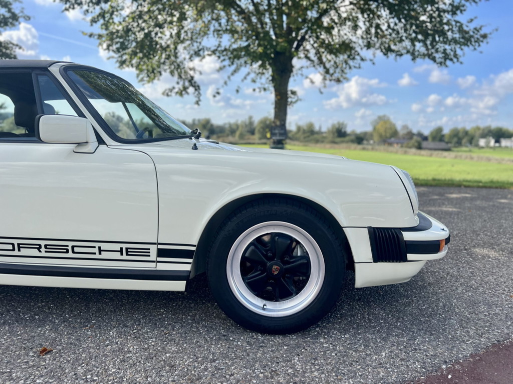 Porsche 911 SC (US)
