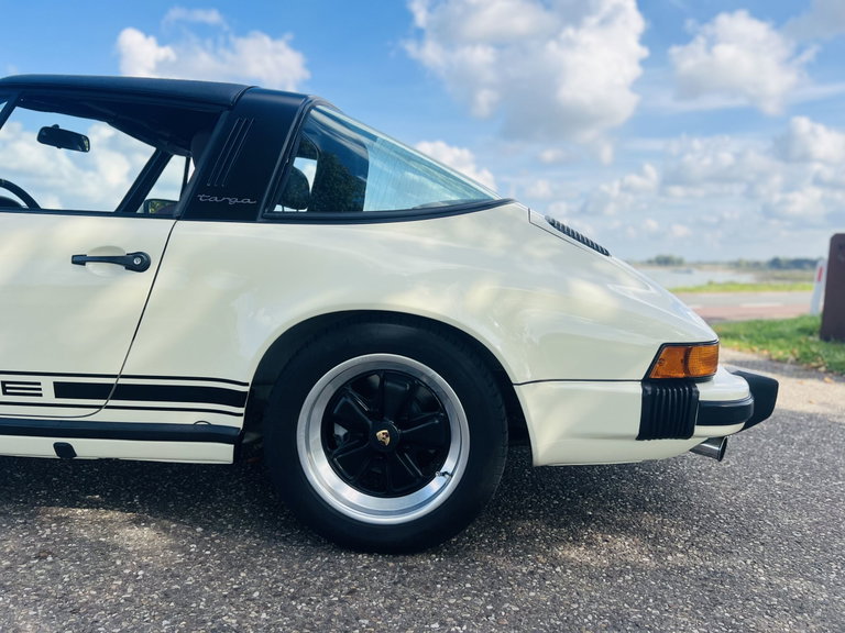 Porsche 911 SC (US)