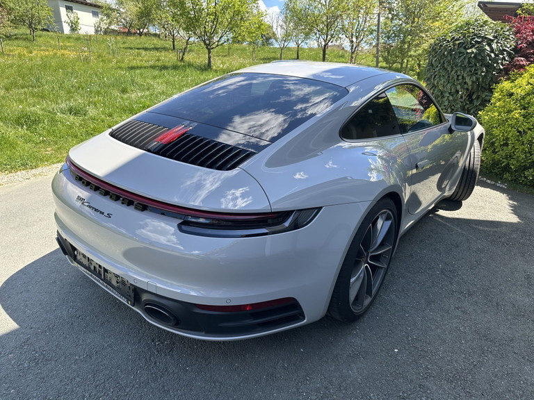 Porsche 992 Carrera S