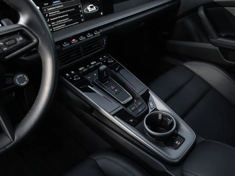 Porsche 992.2 Carrera