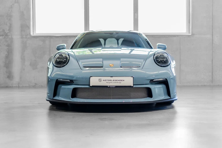 Porsche 911 R oder 911 S/T? Unsere Instagram-Community hat gewählt