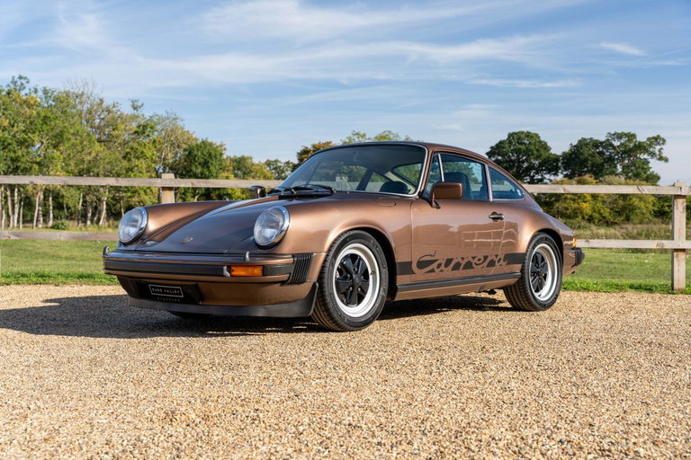 Porsche 911 Carrera 3.0