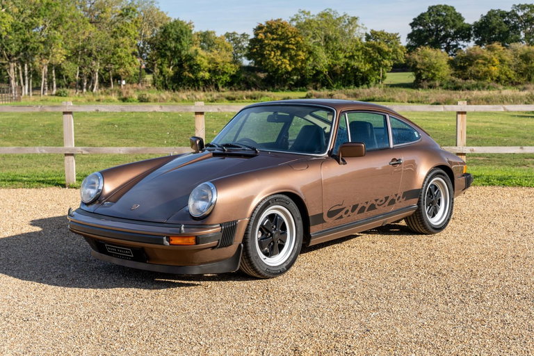 Porsche 911 Carrera 3.0