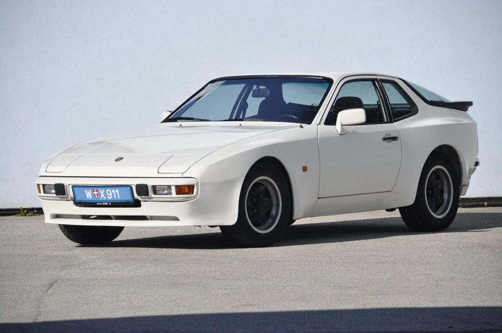 Porsche 944 Coupé