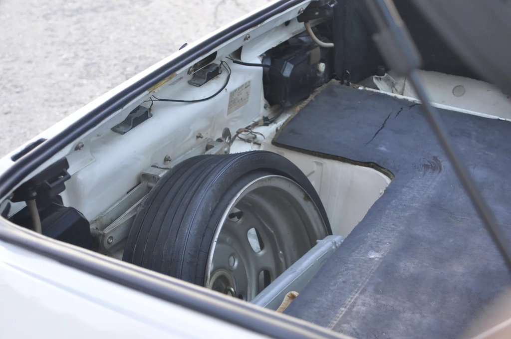 Porsche 944 Coupé