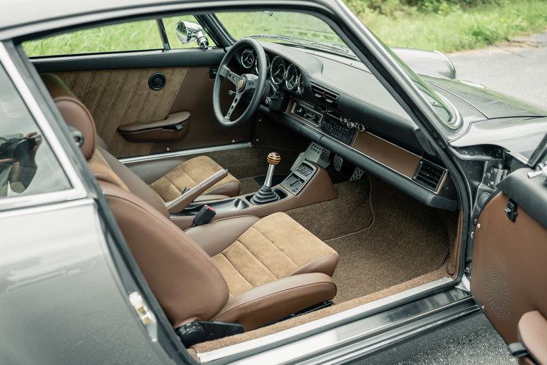 Porsche 911 Backdate