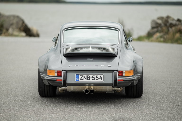 Porsche 911 Backdate