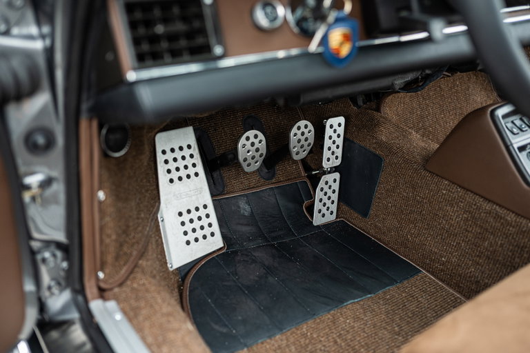 Porsche 911 Backdate