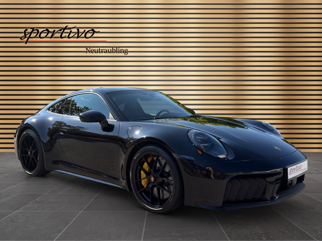 Porsche 992.2 Carrera GTS