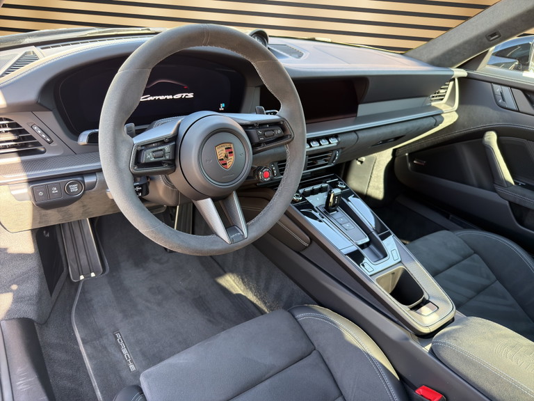 Porsche 992.2 Carrera GTS