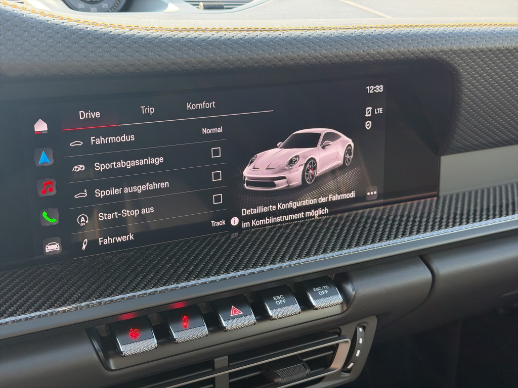 Porsche 992 GT3 Touring