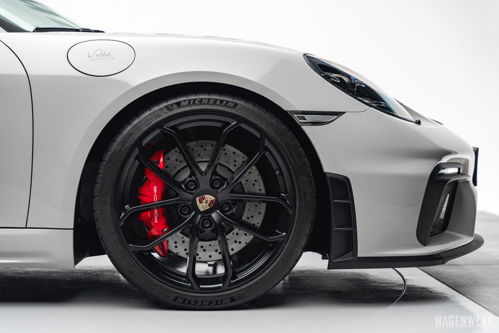 Porsche 718 Spyder