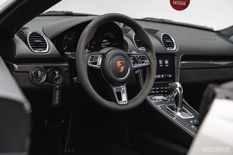 Porsche 718 Spyder