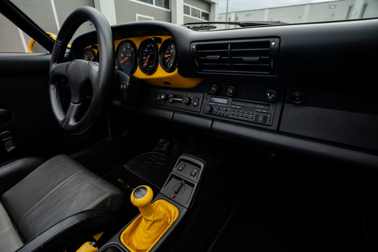 Porsche 964 Carrera 2 Speedster