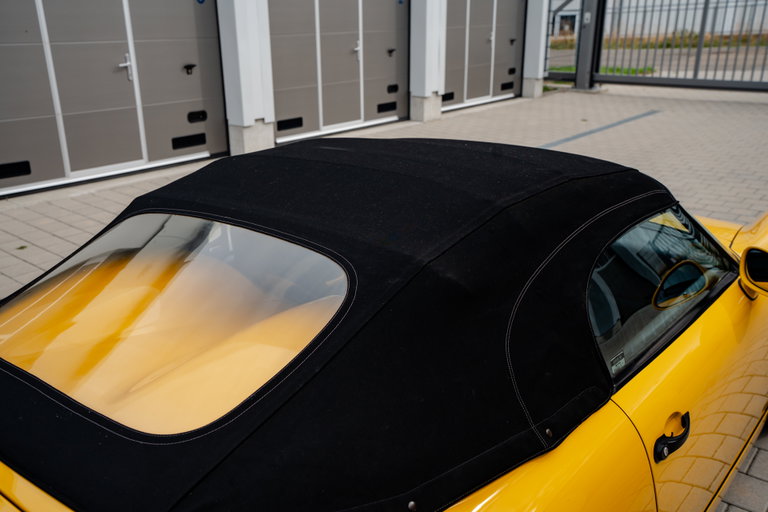 Porsche 964 Carrera 2 Speedster