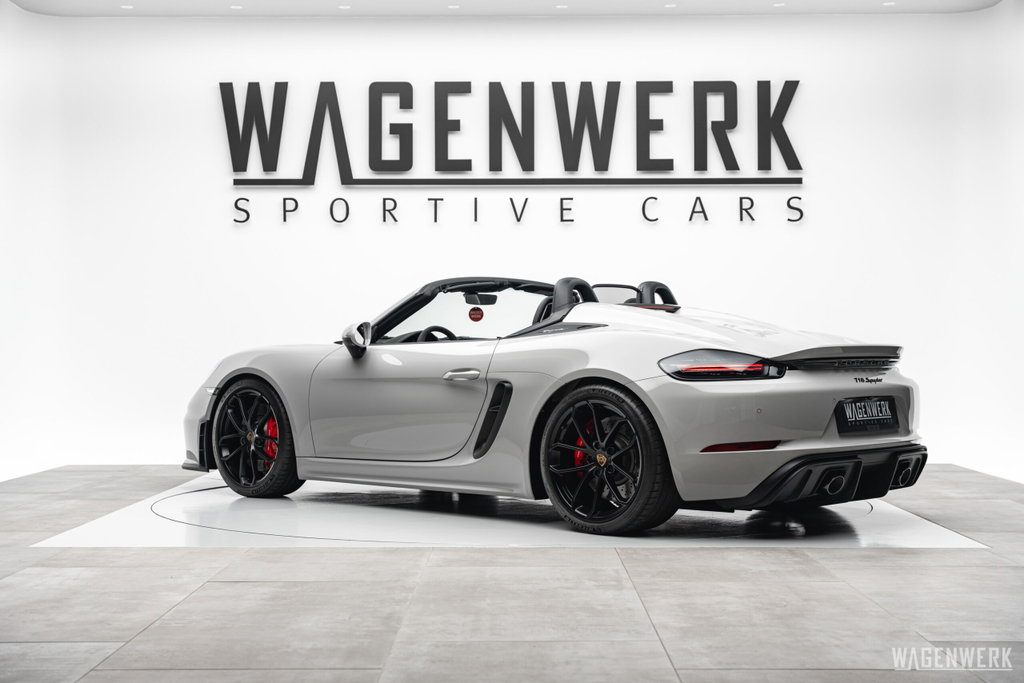Porsche 718 Spyder