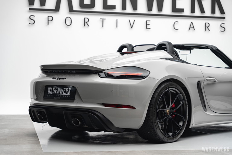 Porsche 718 Spyder
