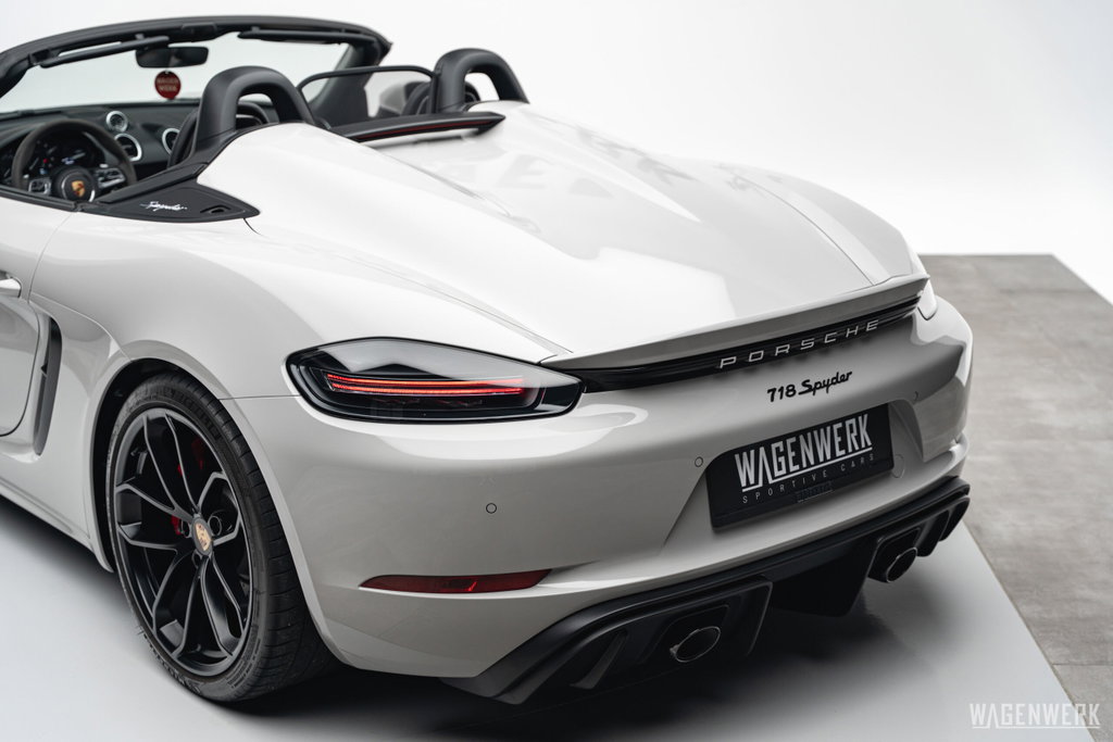 Porsche 718 Spyder
