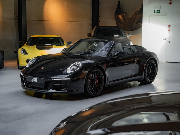 Porsche 991.2 Carrera GTS