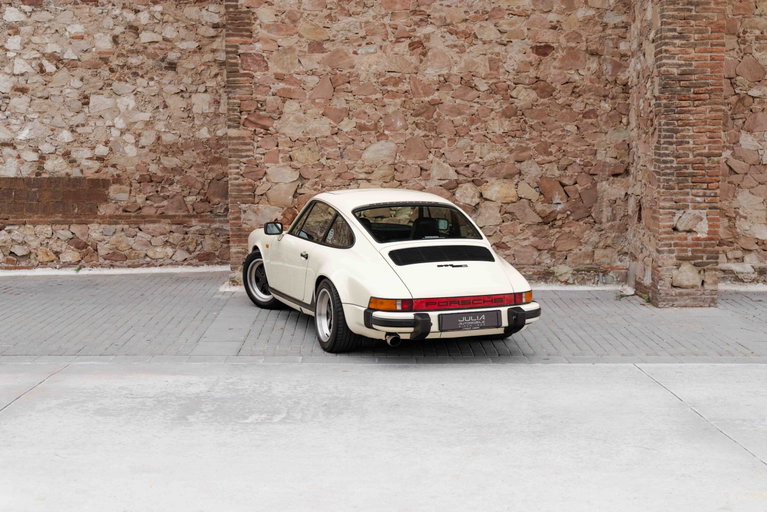Porsche 911 SC