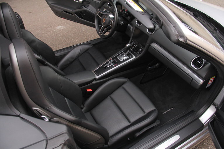 Porsche 718 Boxster