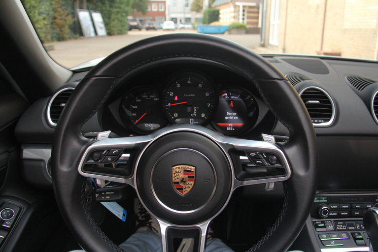 Porsche 718 Boxster