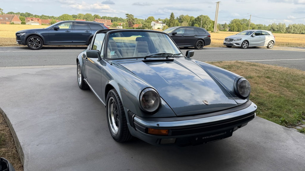 Porsche 911 Carrera 3.2