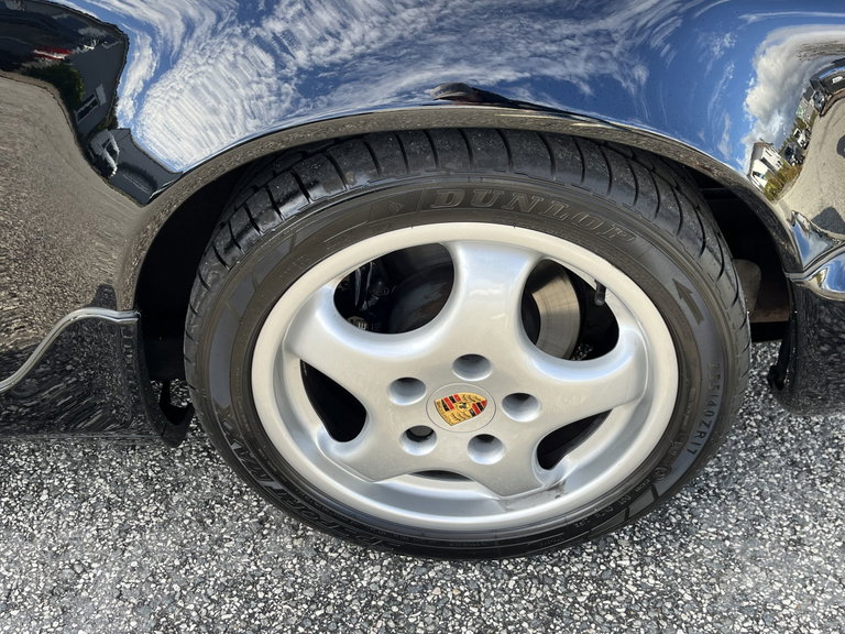 Porsche 964 Carrera 4