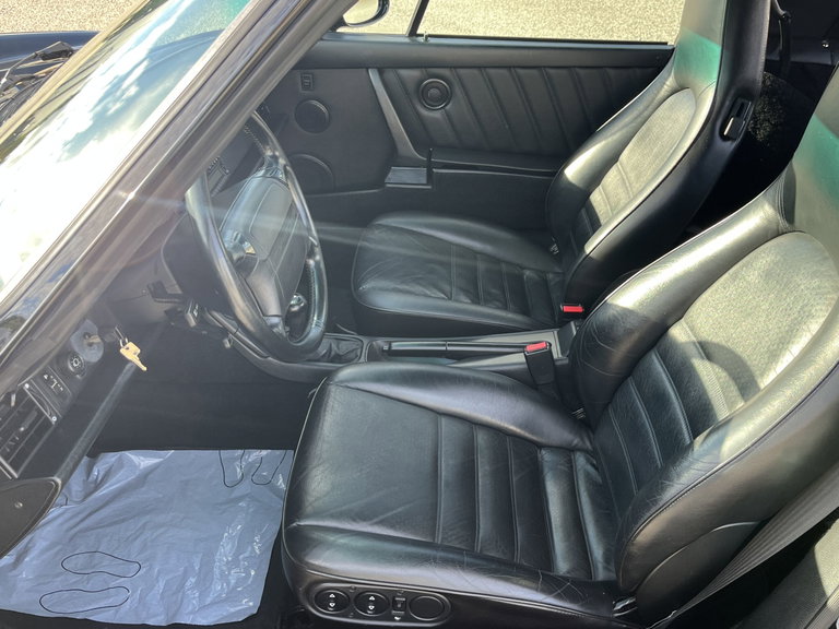 Porsche 964 Carrera 4