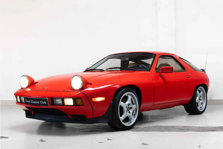 Porsche 928 S