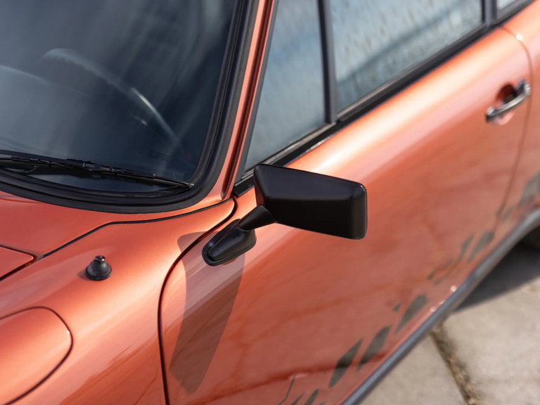 Porsche 911 Carrera 2.7