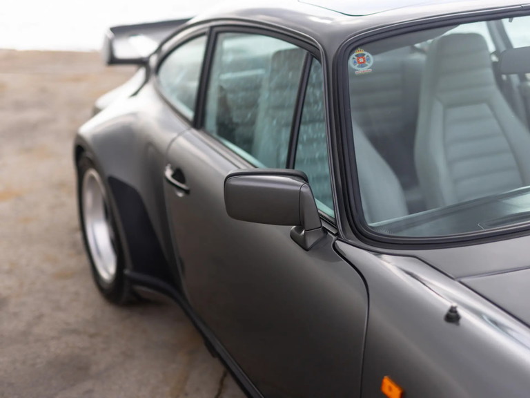 Porsche 911 Turbo 3.3