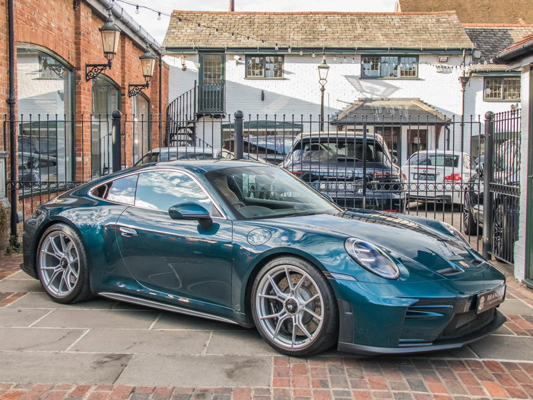 Porsche 992.2 GT3 Touring
