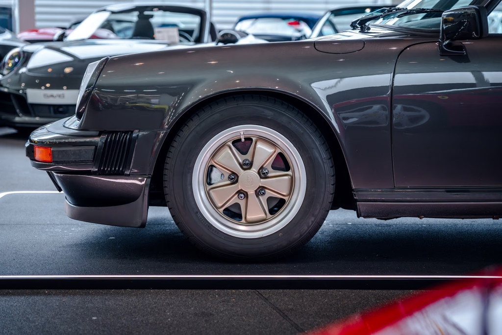 Porsche 911 SC
