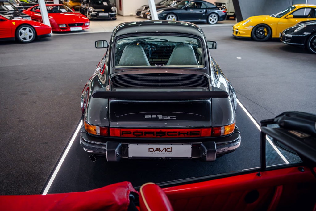 Porsche 911 SC