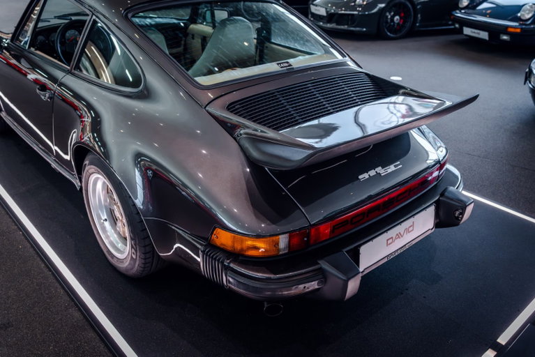 Porsche 911 SC