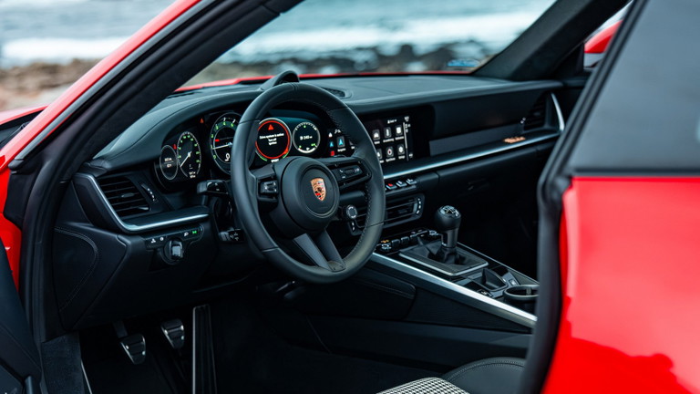 Porsche 992 Sport Classic